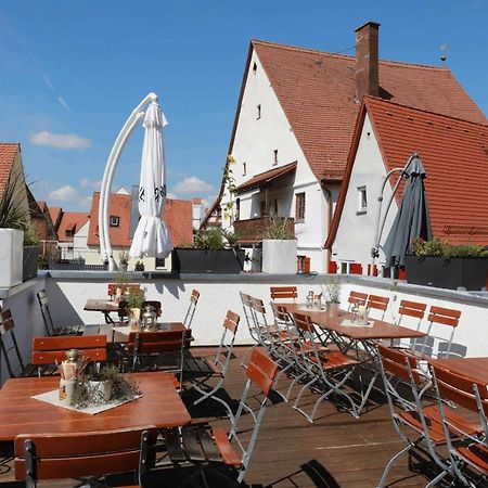 Weinstube Sinas Brettl Hotel Nördlingen Exterior foto